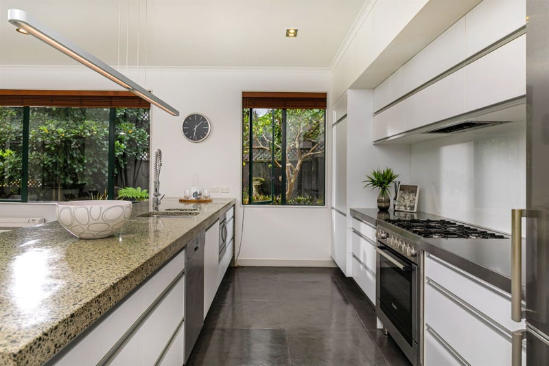 4 Wharepapa Place, Albany, Auckland - Carousel 2