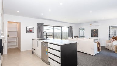 9 Brooklands Street, Burwood, Christchurch - Carousel 1