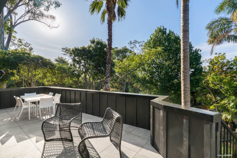 10A Edgars Road, Westmere, Auckland - Carousel 2