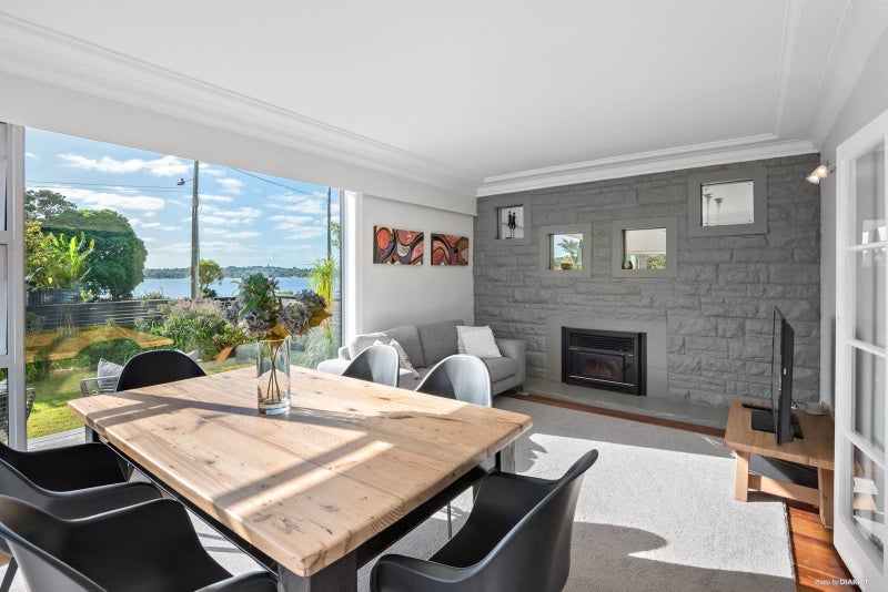 185 Riverside Avenue, Point England, Auckland - Carousel 2