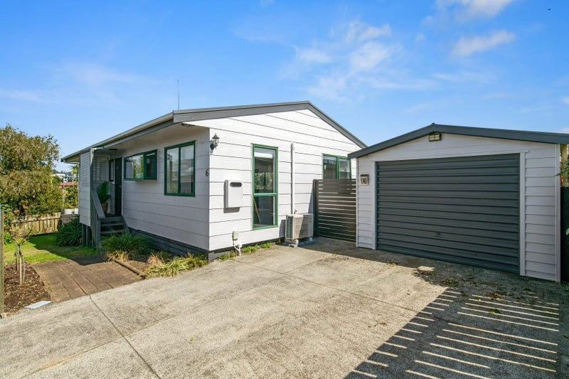 6 Titiro Way, Welcome Bay, Tauranga - Carousel 2