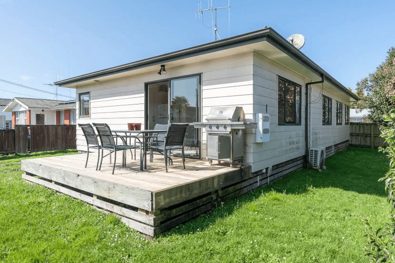 37A May Street, Hamilton East, Hamilton - Carousel 2