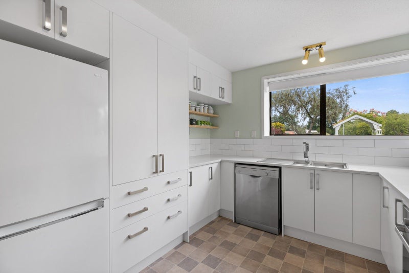 28 Rubens Place, Burnside, Christchurch - Carousel 2