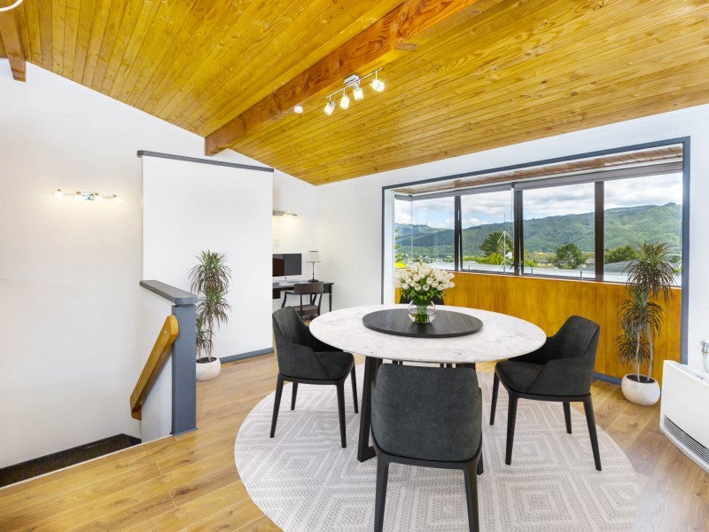 13 Seymour Grove, Kingsley Heights, Upper Hutt - Carousel 2