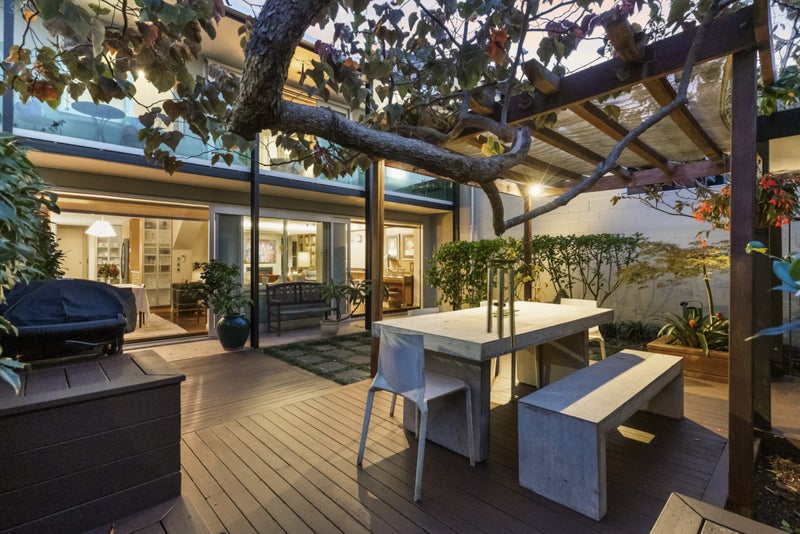 15 Grattan Place, Freemans Bay, Auckland - Carousel 1