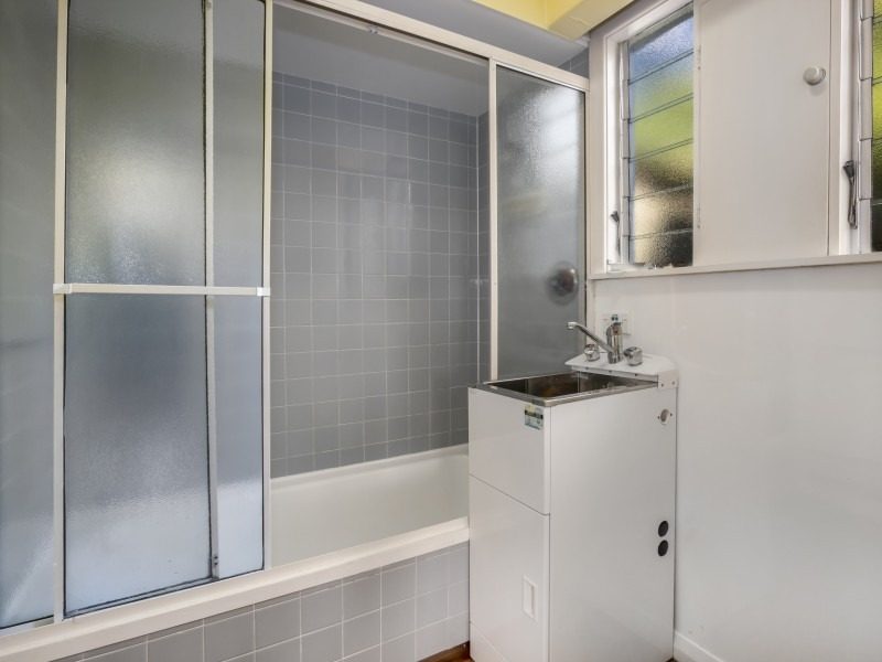 53A Bayview Road, Paremata, Porirua - Carousel 18