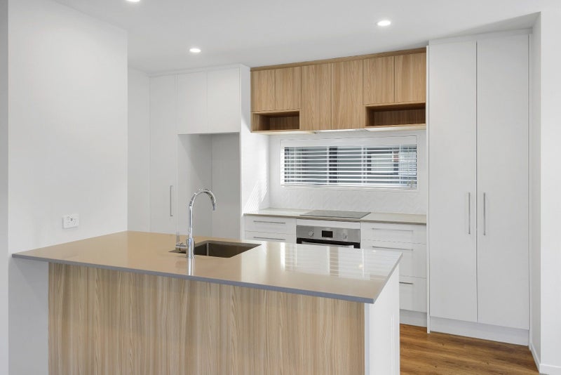 1/404 Armagh Street, Linwood, Christchurch - Carousel 2