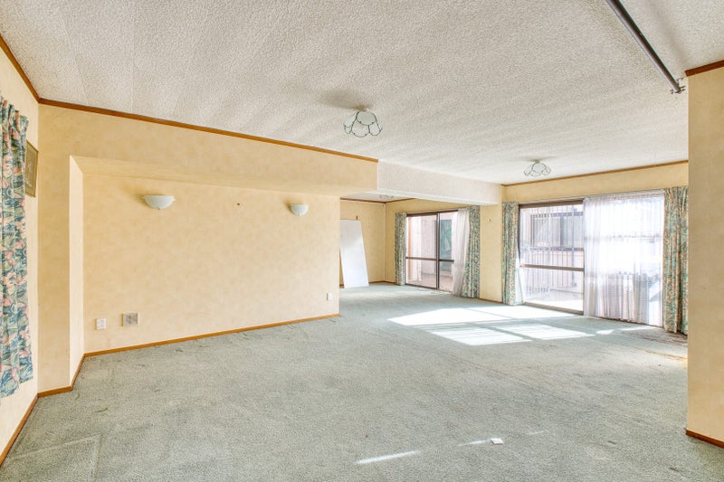 35 Goodwood Drive, Goodwood Heights, Auckland - Carousel 2