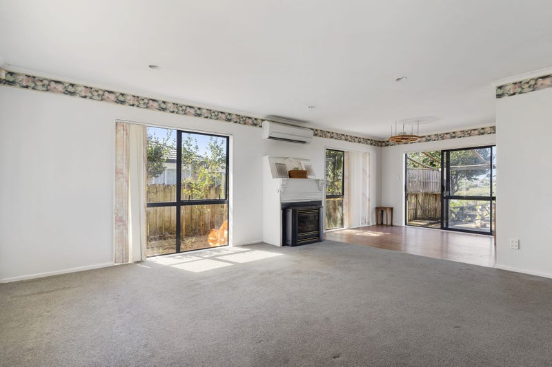 89 Waimahia Avenue, Weymouth, Auckland - Carousel 2