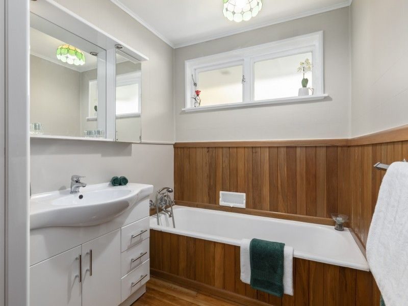 298 Stokes Valley Road, Stokes Valley, Lower Hutt - Carousel 11