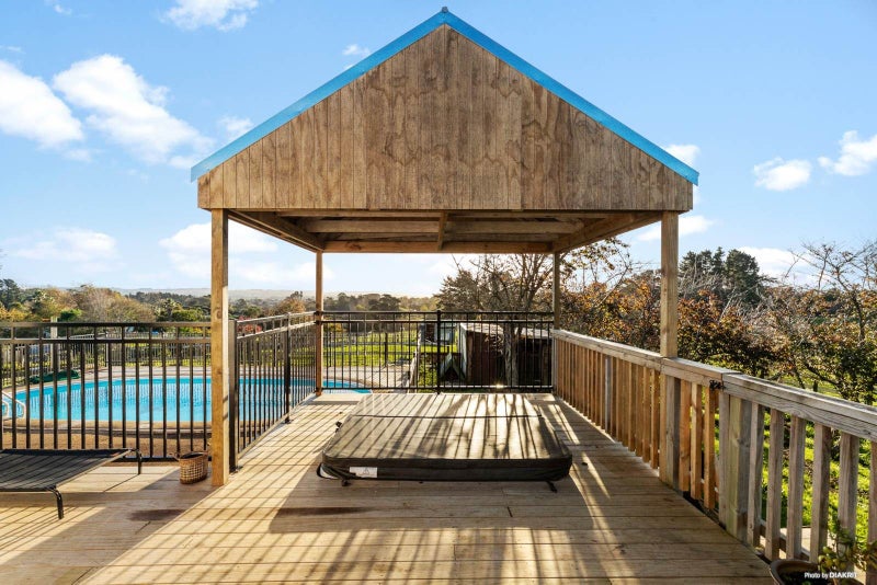 156 Colombo Road, Waiuku, Waiuku - Carousel 1