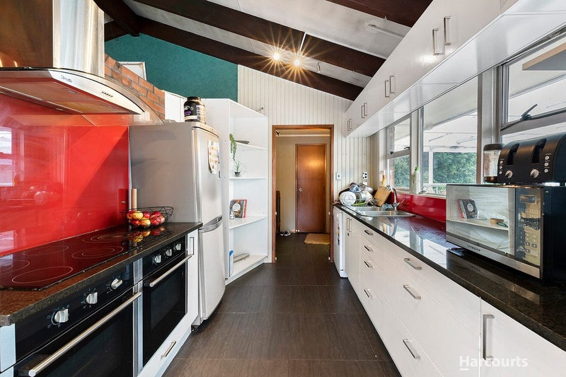 4 Arthur Place, Opaheke, Papakura - Carousel 8