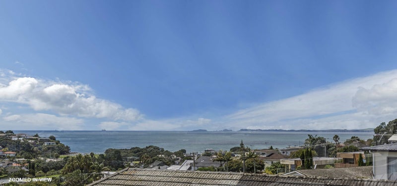 1/41 East Coast Road, Milford, Auckland - Carousel 2