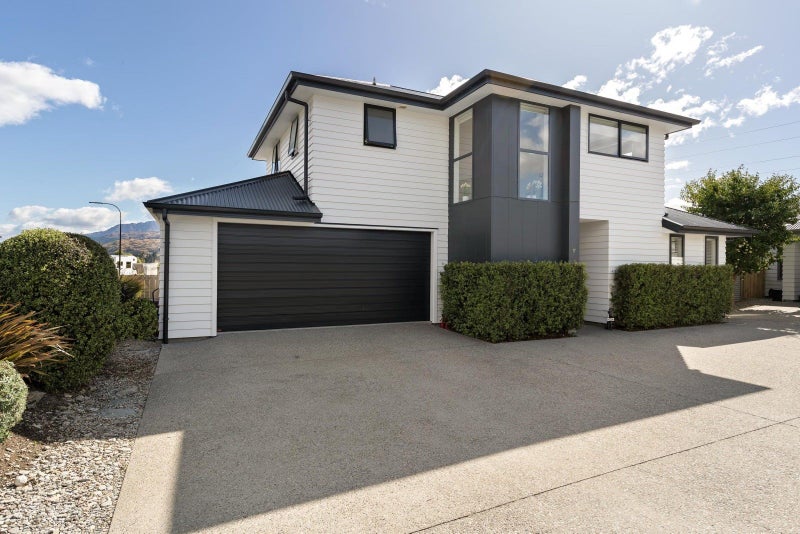 17 Cheltenham Road, Lower Shotover, Queenstown - Carousel 1