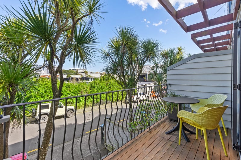 4E MacAulay Street, Eden Terrace, Auckland - Carousel 1