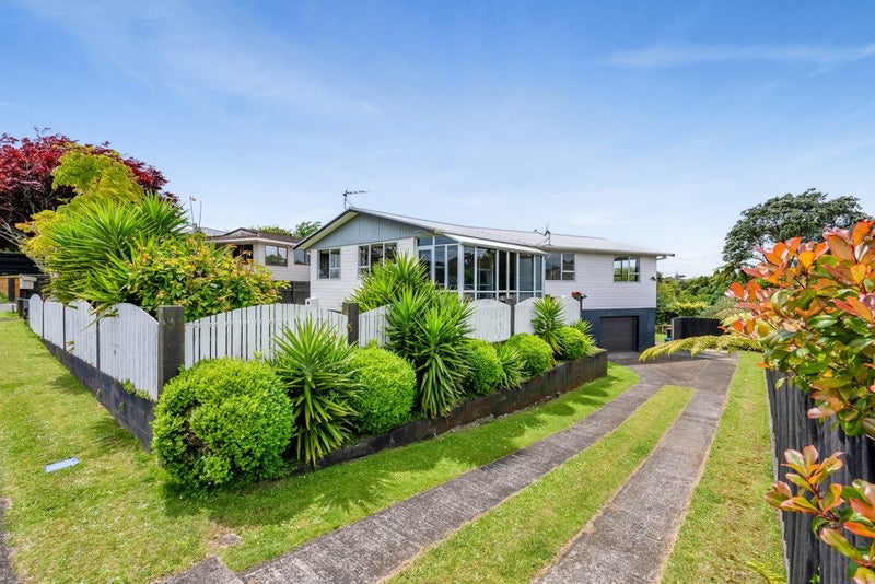 43 Penrith Street, Westown, New Plymouth - Carousel 1