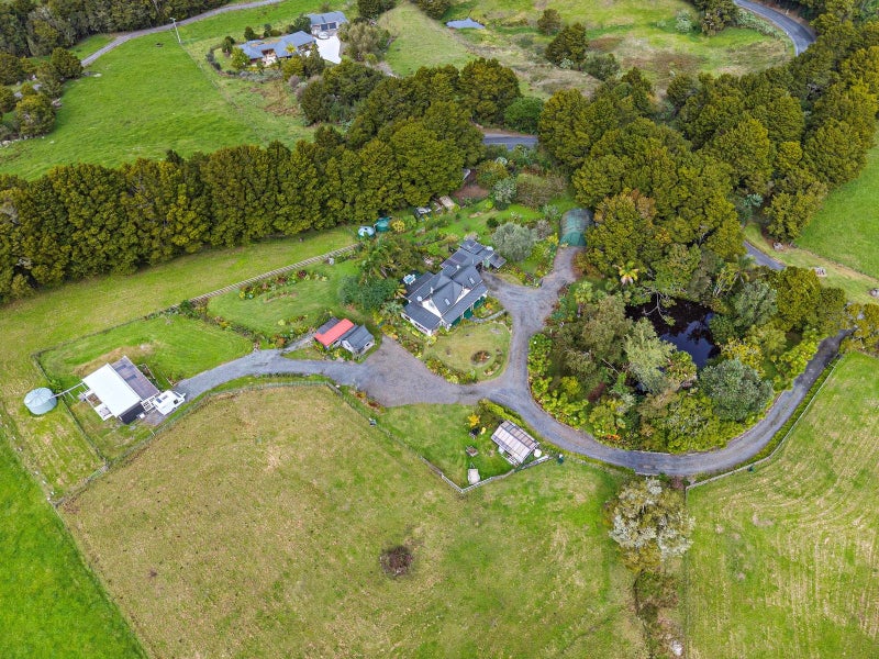 8 Roydon Drive, Ruatangata West, Whangarei - Carousel 2