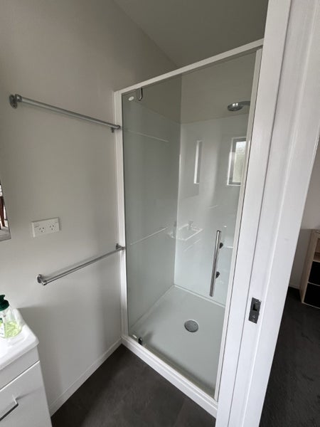 23 Bell Road, Waiwhetu, Lower Hutt - Carousel 27