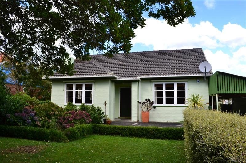 53 Savage Crescent, West End, Palmerston North - Carousel 7