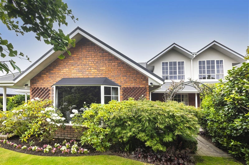 10 Tavistock Place, Russley, Christchurch - Carousel 1