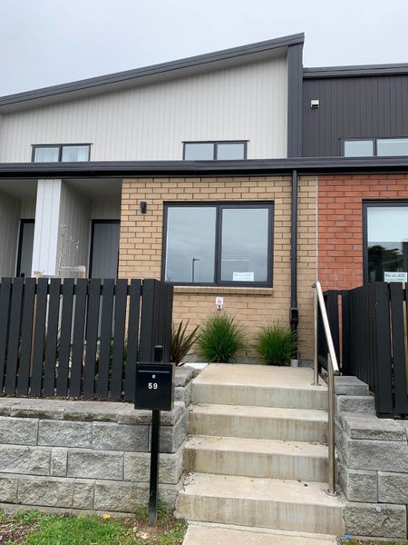 59 Selo Street, Glen Eden, Auckland - Carousel 2