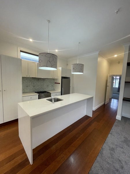 127 Onepu Road, Lyall Bay, Wellington - Carousel 1
