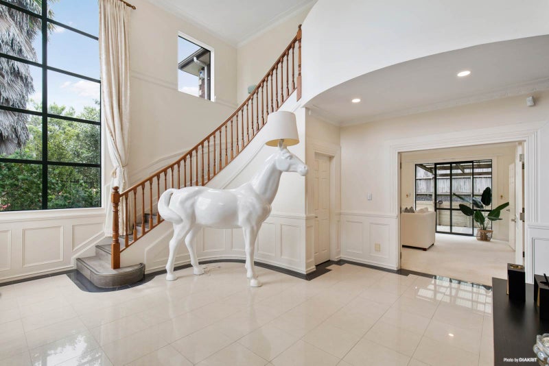 2 Ballintra Close, Pinehill, Auckland - Carousel 2