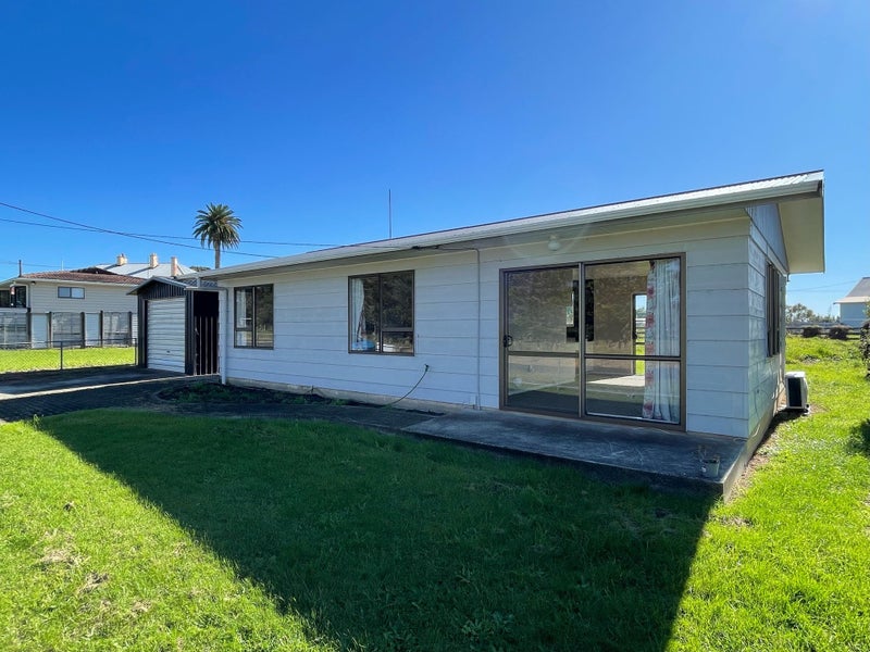 2 Clean Street, Te Kōpuru - Carousel 2