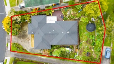 23 Oaktree Avenue, Browns Bay, Auckland - Carousel 1
