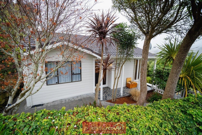 14 Uxbridge Street, Normanby, Dunedin - Carousel 1