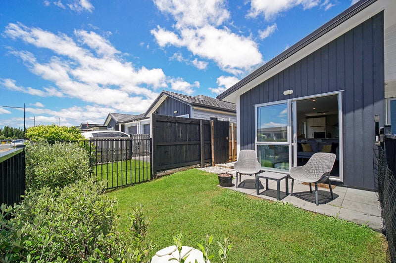 99 Kuaka Drive, Takanini, Auckland - Carousel 2