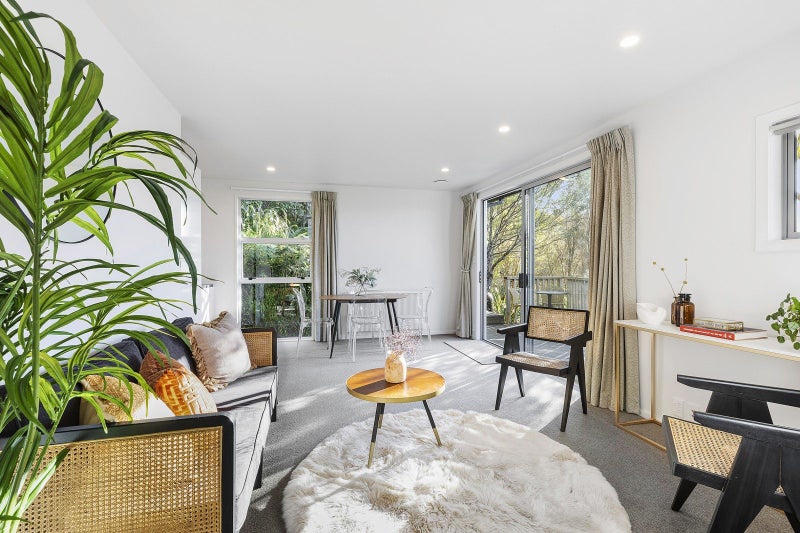 127B Makara Road, Karori, Wellington - Carousel 2