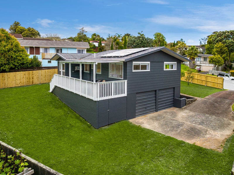 23 Contessa Drive, Glenfield, Auckland - Carousel 1