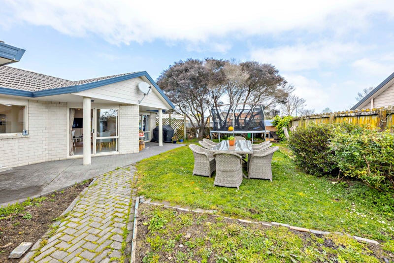 2 Robina Court, Burswood, Auckland - Carousel 20