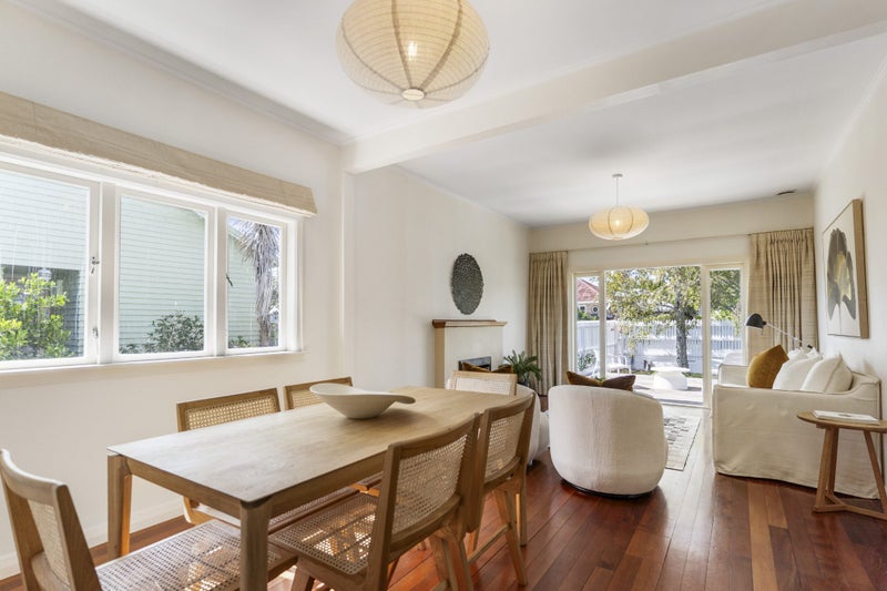 34 Renfrew Avenue, Sandringham, Auckland - Carousel 2