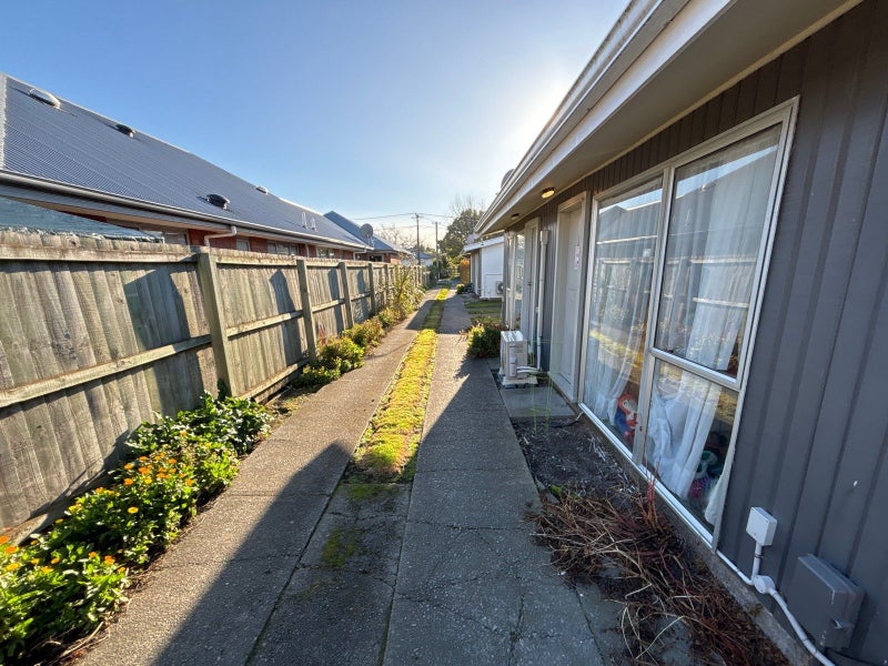 1/206 Hastings Street East, Waltham, Christchurch - Carousel 6