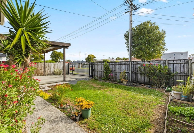 48 Albert Street, Otahuhu, Auckland - Carousel 2