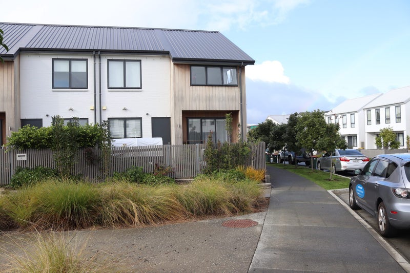 2 Tute Lane, Glen Innes, Auckland - Carousel 2