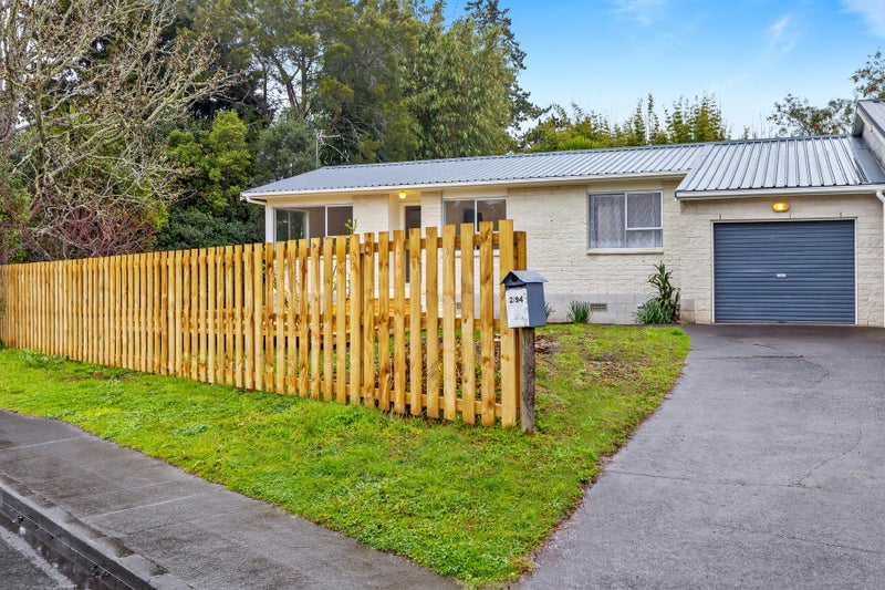 2/94 Kaurilands Road, Titirangi, Auckland - Carousel 18