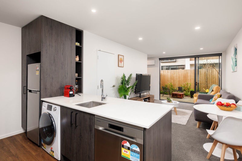 2/327 Lincoln Road, Addington, Christchurch - Carousel 2