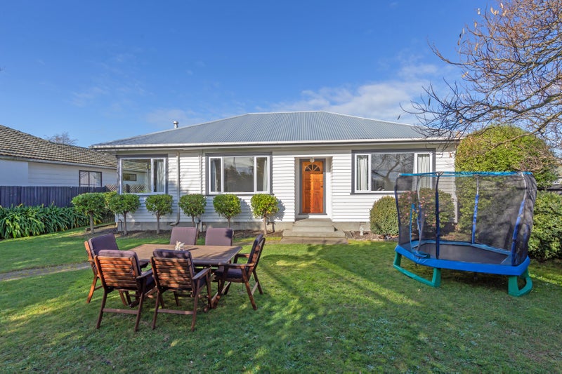 1/94 Racecourse Road, Sockburn, Christchurch - Carousel 1