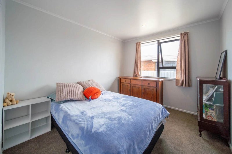 16 Hardie Street, Mangere East, Auckland - Carousel 2