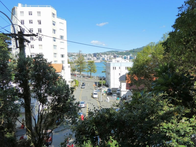 23 Grass Street, Roseneath, Wellington - Carousel 13