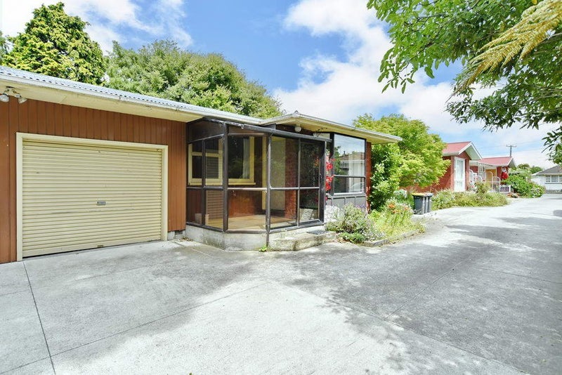 3/17 Bond Street, Waltham, Christchurch - Carousel 1