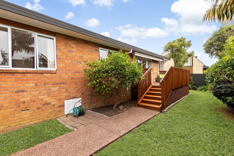 11A Admiral Beatty Avenue, Mount Roskill, Auckland - Carousel 4