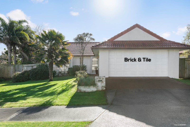 11 Palmcrest Grove, Highland Park, Auckland - Carousel 1