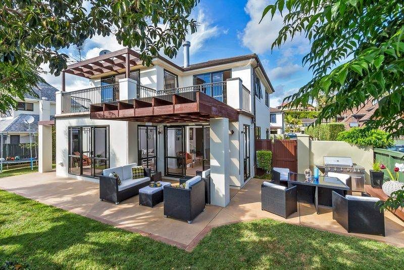 2/6 Taranaki Road, Kohimarama, Auckland - Carousel 1