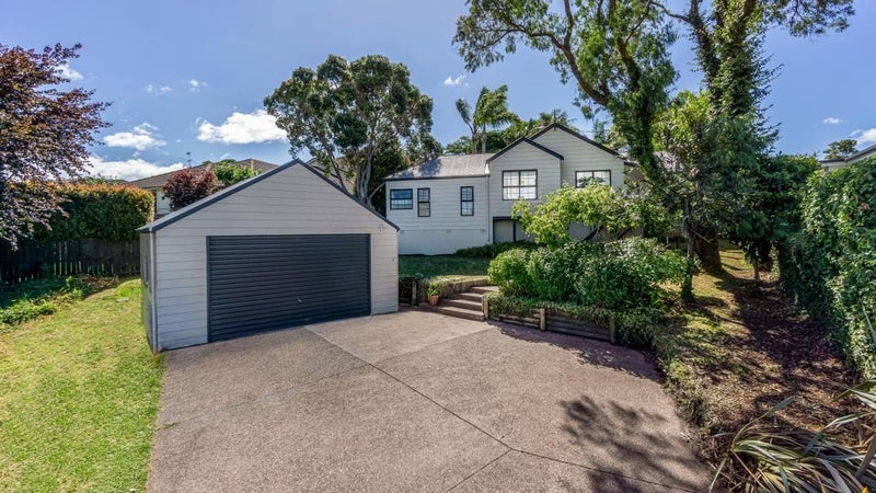 8 Bellcroft Place, Belmont, Auckland - Carousel 2
