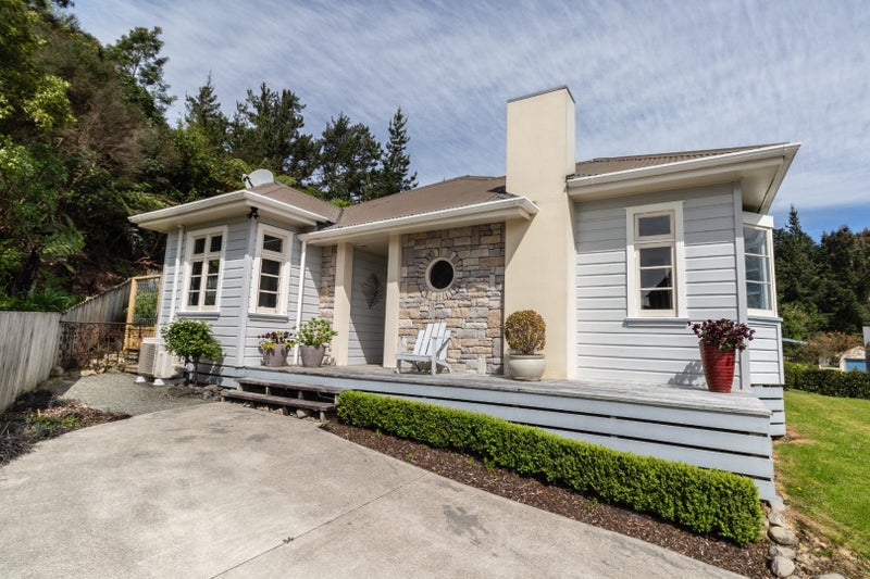 78 Moeraki Road, Maoribank, Upper Hutt - Carousel 1