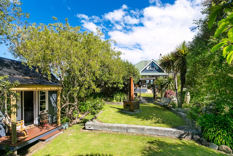 22 Park Road, Warrington, Waikouaiti - Carousel 1